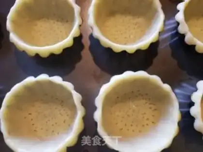 Make Hong Kong butter and eggs step 12