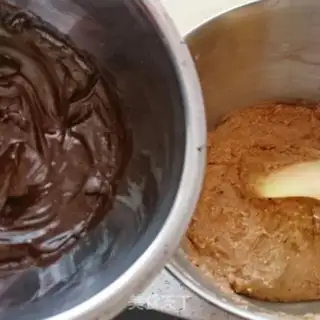 Make Chocolate marfin cake step 7