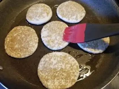 Make Doudou rice cake step 8