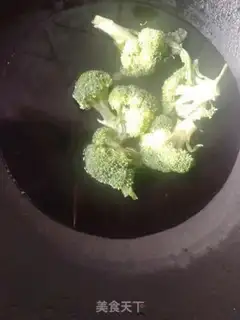 Make Shrimp salad step 0