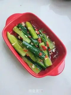 Make A spinach radish fan step 0