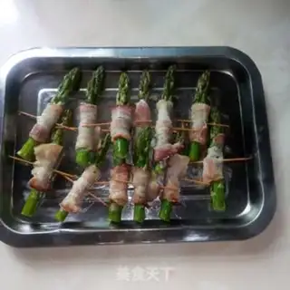 Make Bacon roll step 6