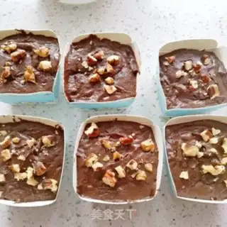 Make Chocolate marfin cake step 11