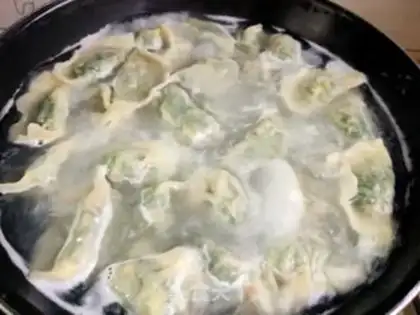 Make Spinach egg dumplings step 12