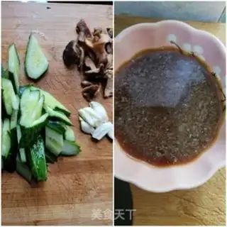 Make Flaming mushroom eggs and cucumbers step 1