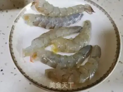 Make Cream eggs and shrimp step 2