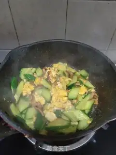 Make Flaming mushroom eggs and cucumbers step 8