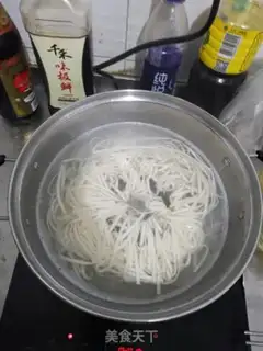 Make Spaghetti step 1