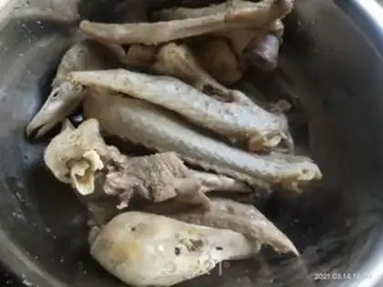 Make The halose wings step 1