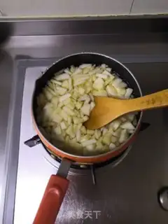 Make Apple sauce step 1