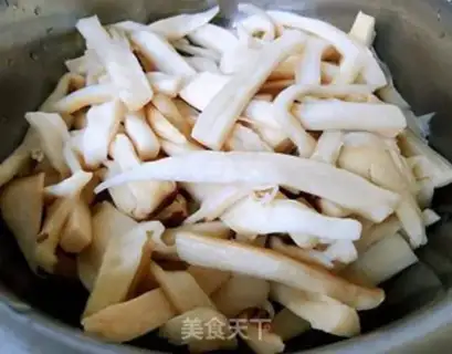 Make Fried almond mushrooms step 3