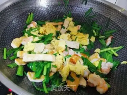 Make Cream eggs and shrimp step 10