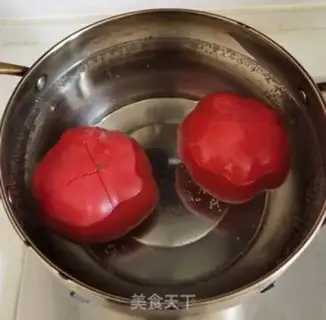 Make Homemade tomato sauce step 2