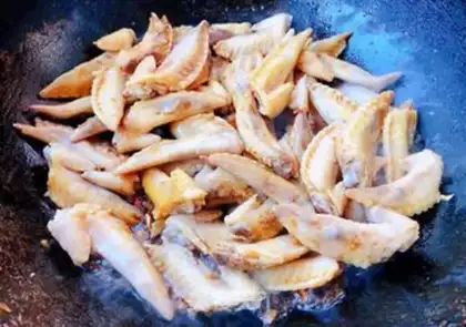 Make Garlic chicken wings step 6