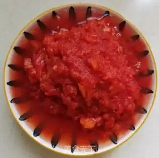 Make Homemade tomato sauce step 4
