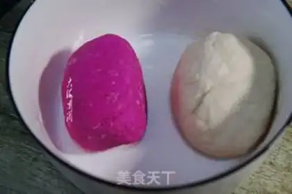 Make Sour pork, double-coloured buns step 0