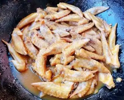Make Garlic chicken wings step 8