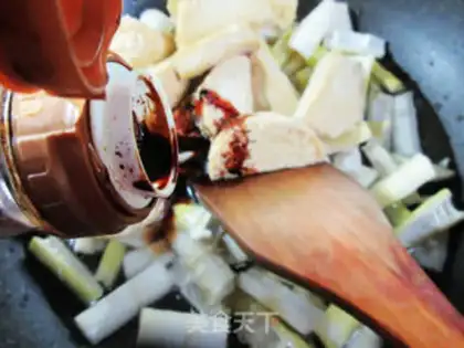 Make Rogue chickens are burning step 7