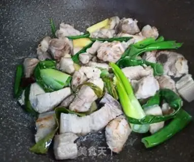 Make Garlic quail step 1