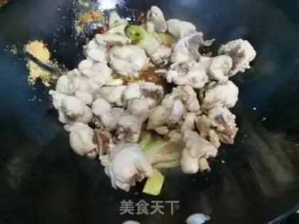 Make Yellow chicken step 2