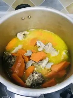 Make Carrot pig belly chicken soup step 7