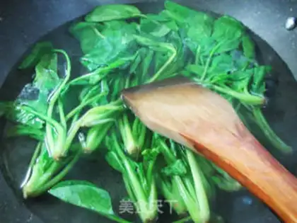 Make Carrot, egg-skin spinach step 2