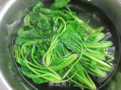 Make Carrot, egg-skin spinach step 3