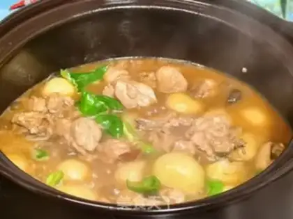 Make Yellow chicken step 10