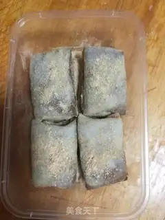 Make Donkey rolls step 7