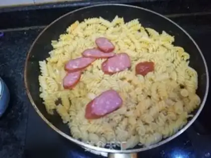 Make Salted egg sausage and curry step 7