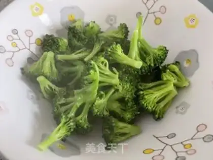Make Vegetable salad step 1