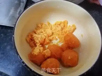 Make Pumpkin step 1