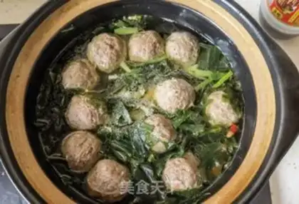 Make Beefballs, seaweed soup step 10