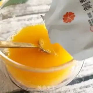 Make Pistachio pear honey water step 2