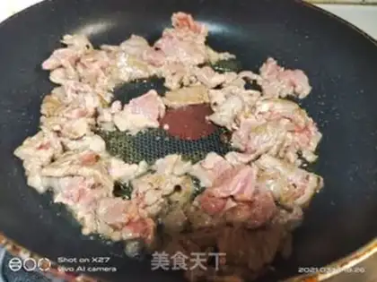 Make Carrot beef step 1