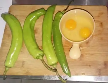 Make Pretzel fried eggs step 0