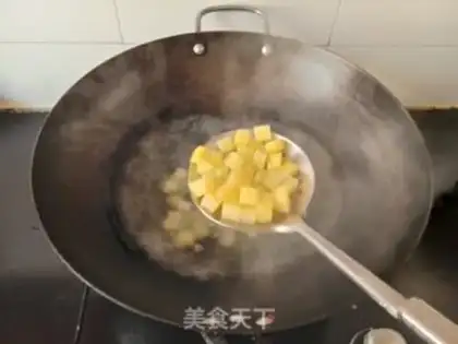 Make Spud ham sausages step 1
