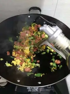Make Hot dog sausage fried eggs step 3