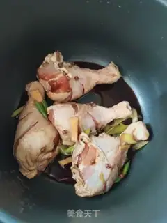 Make Soy chicken leg step 5