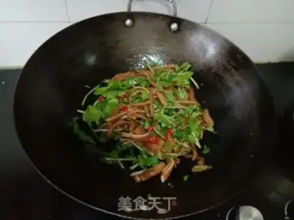 Make Creamed pig ears step 4