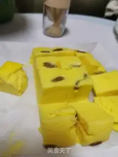 Make Yogurt cake step 1