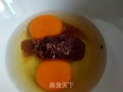 Make Egg and shrimp sauce step 0