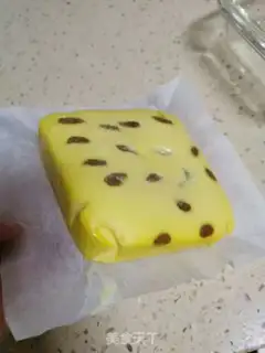 Make Yogurt cake step 2