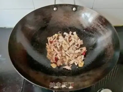 Make Chicken pork fried eggs step 3