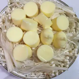 Make Garlic steaming needles and tofu step 2