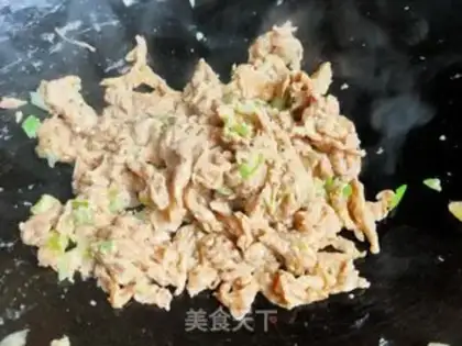 Make Egg and shrimp sauce step 5