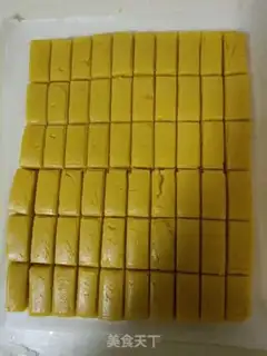 Make Fabric fruit step 5