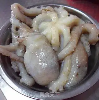 Make Soy sauce and fish step 0