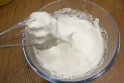 Make Angel cake step 7