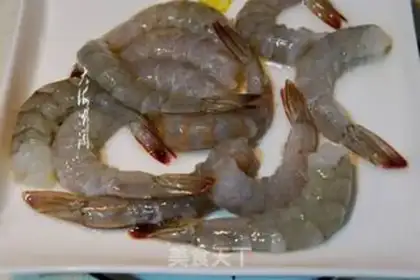 Make Garlic fans steam shrimp step 3